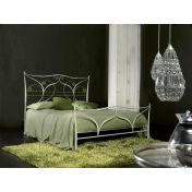 Letto in ferro battuto Tallis, colore bianco anticato oro, made in Italy