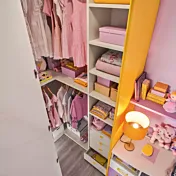 cabina con cassetti