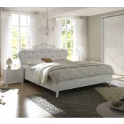 Letto moderno e di design, in legno e tessuto bianco