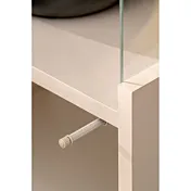 chiusura anta vetrina 