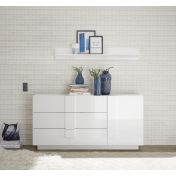 Soggiorno bianco con tavolo, credenza e colonna in finitura Bianco laccato lucido