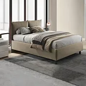 letto cuscini sabbia