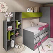 letto con scaletta grigio