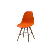 Sedia di Design Arancio con gambe in Legno, seduta in pvc