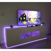 Conveniente e spaziosa Credenza Madia onda a 2 ante 4 cassetti, finitura bianco lucido