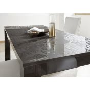 Sala completa di tavolo, madia e vetrina, grigio serigrafato
