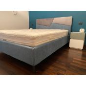 Elegante Letto contenitore Fenice in finitura grigio seta, grigio perla e verde oceano