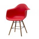Sedia di Design Rosso con gambe in Legno, seduta e braccioli in pvc