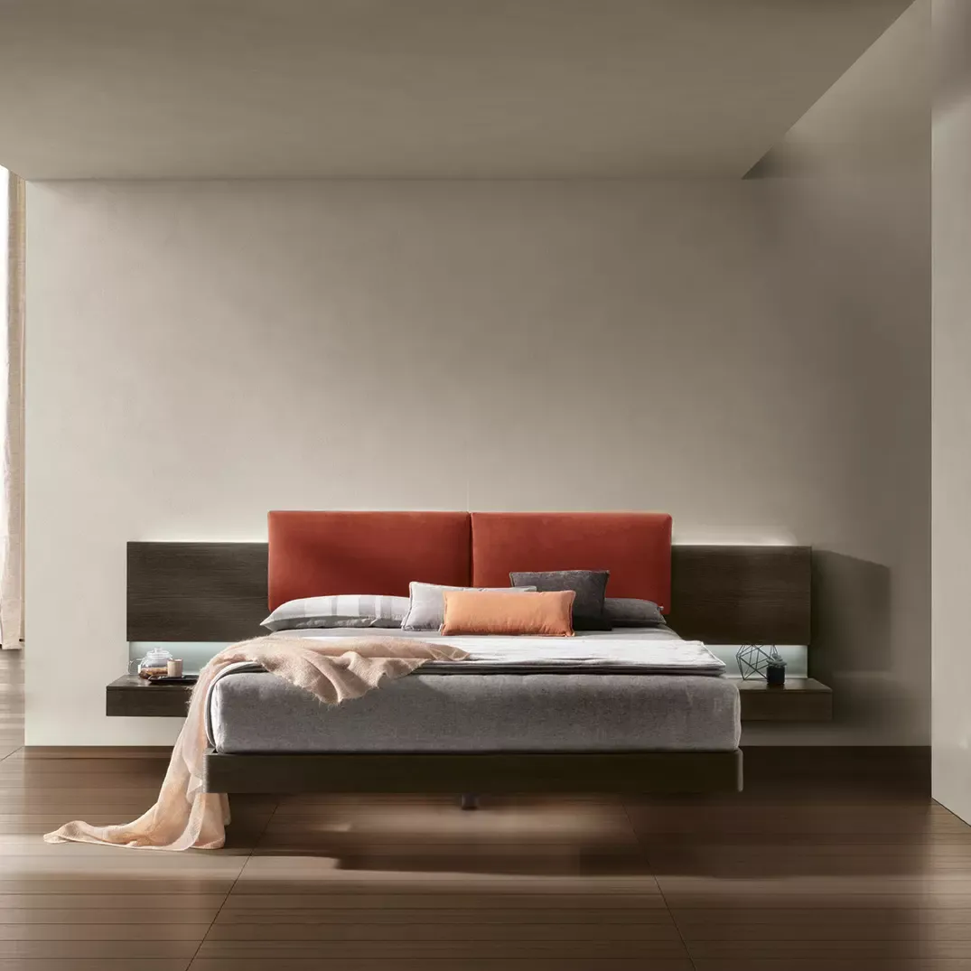 Letto Shiro Tomasella sospeso con comodini inclusi, finitura Rovere moka