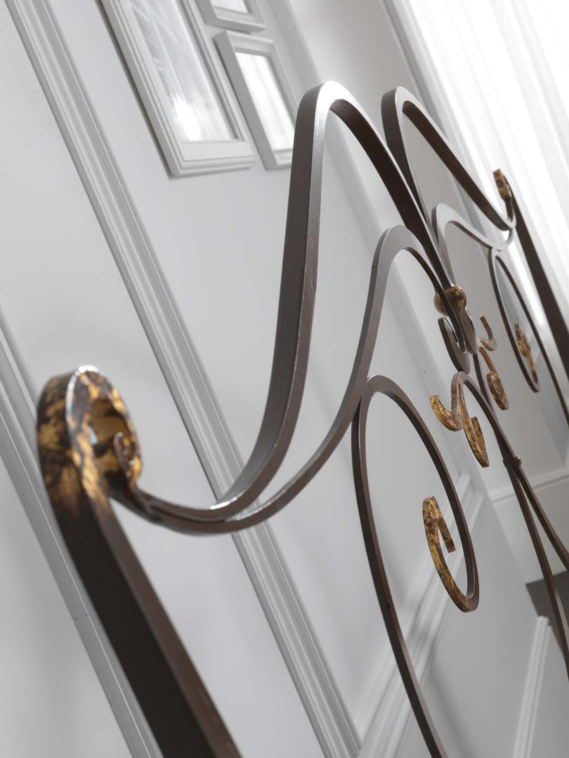 letto matrimoniale in ferro marrone anticato oro