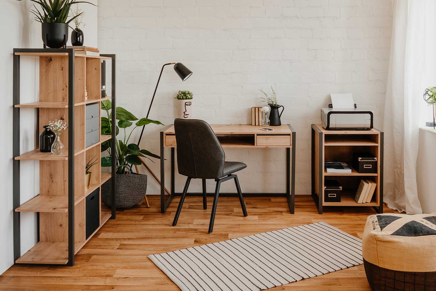 Ufficio completo stile Industry in finitura Antracite e Rovere nodato 