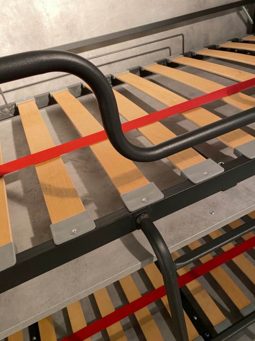 Letto finitura Cemento, composto da due letti singoli a castello a scomparsa