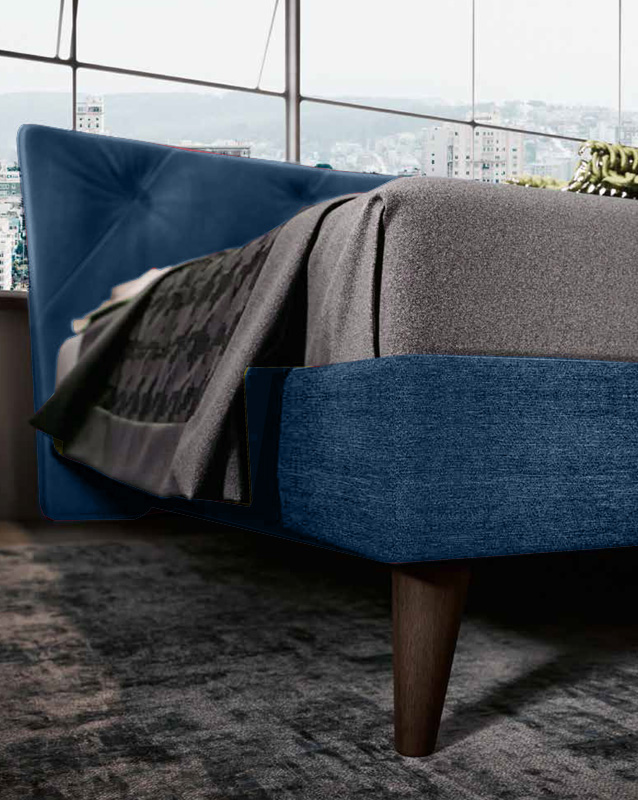 Letto matrimoniale cobalto in tessuto, 180 x 200 con testata retrofinita versione king size