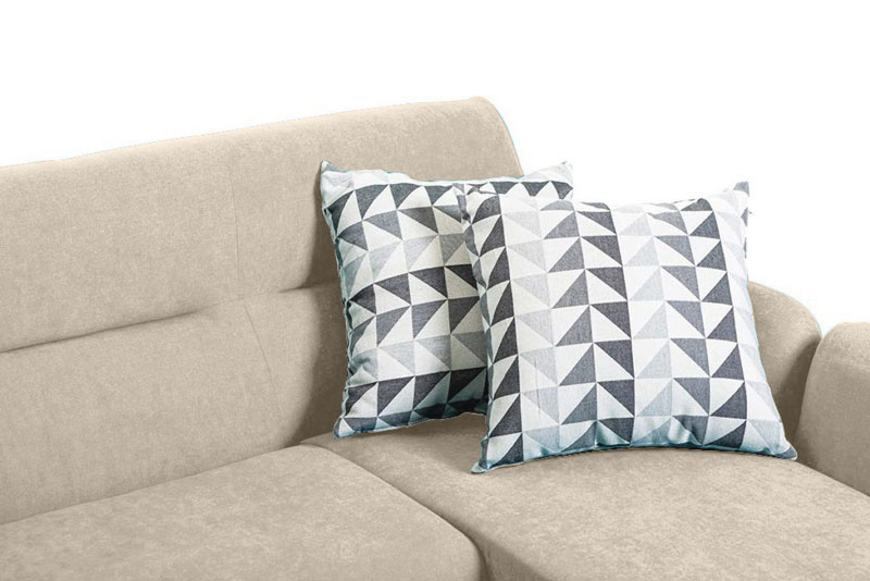 Divano moderno Eiger con gambe in legno, 3 posti, finitura Avorio