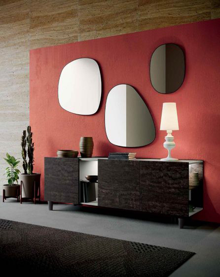 Madia moderna di alta qualità con 3 ante e 3 ripiani in finitura Grigio seta e Legno bruciato 