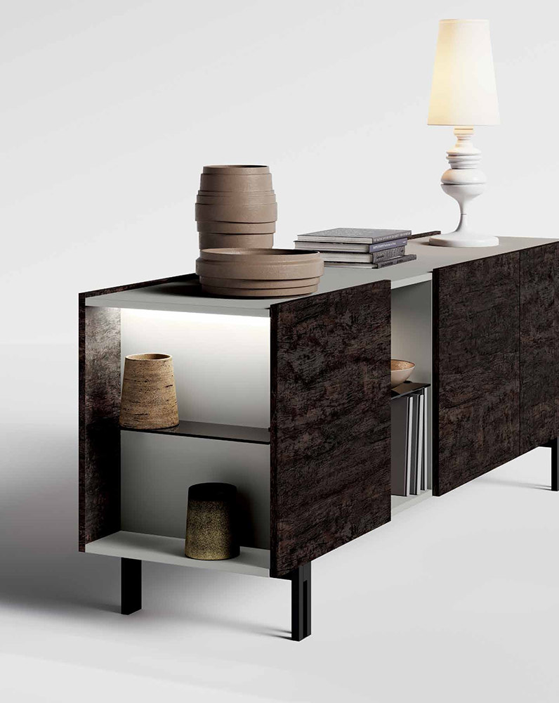 Madia moderna di alta qualità con 3 ante e 3 ripiani in finitura Grigio seta e Legno bruciato 