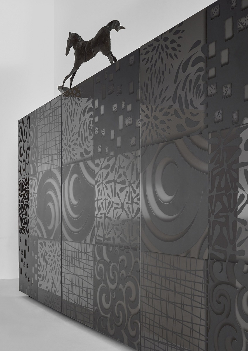 Madia 3 ante, grigio serigrafato