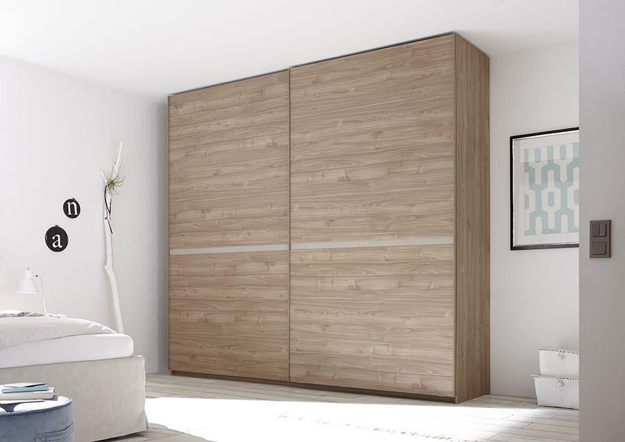 Conveniente Armadio 2 ante scorrevoli Noce Chiaro e inserto Argilla, Made in Italy