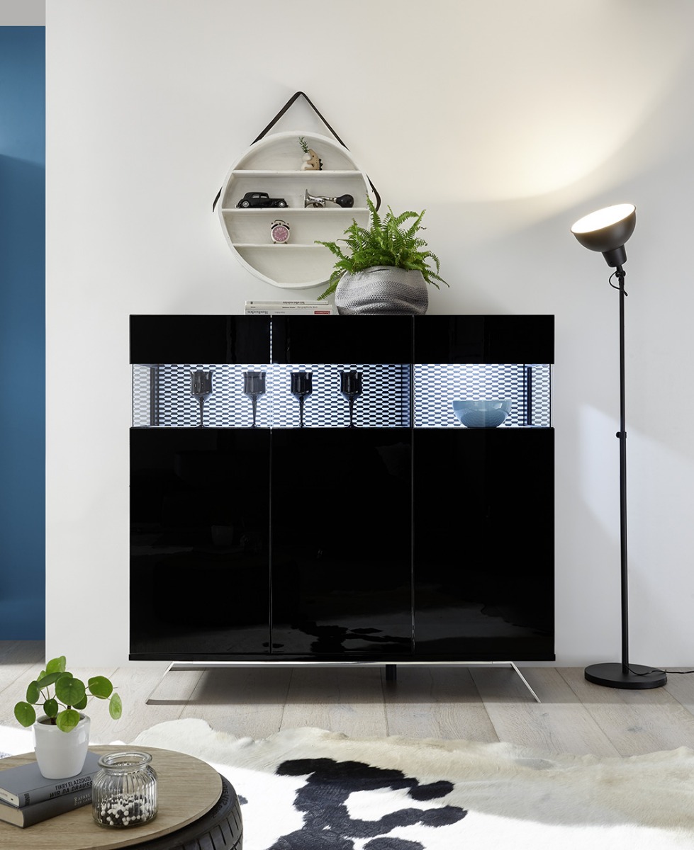 Madia alta 3 ante, nera lucida con piedino in ferro