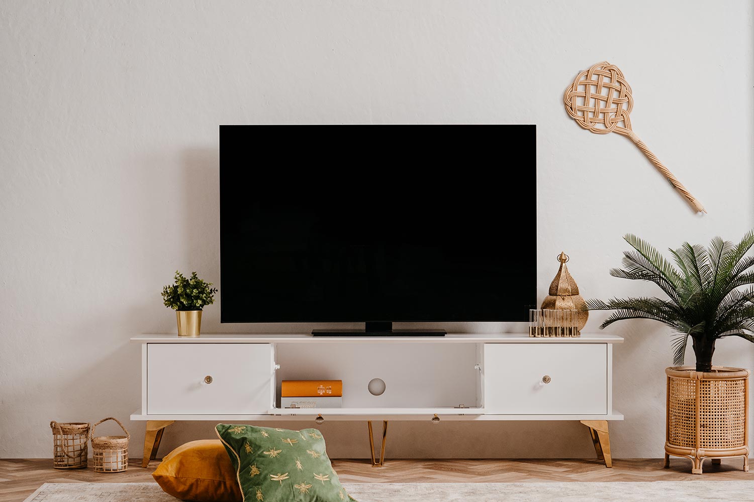 Porta Tv Oslo con 3 ribalte in finitura bianco e oro