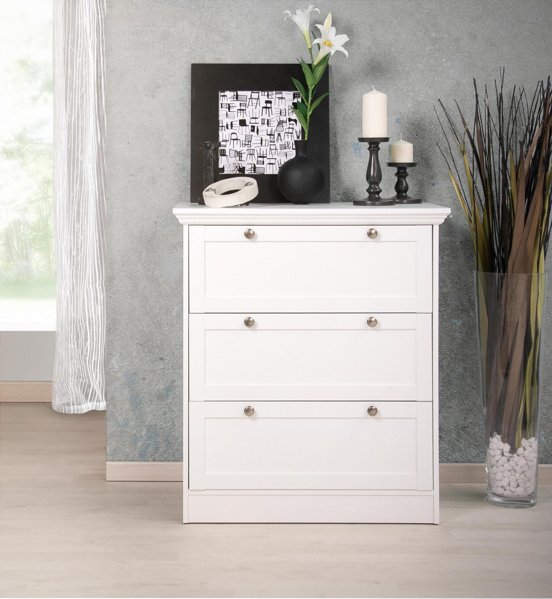 Comò a 3 cassetti con maniglie in metallo, finitura Bianca