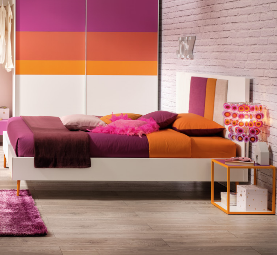 Letti 140x200 moderni, letto con dettaglio in testata, finitura Bianco luce