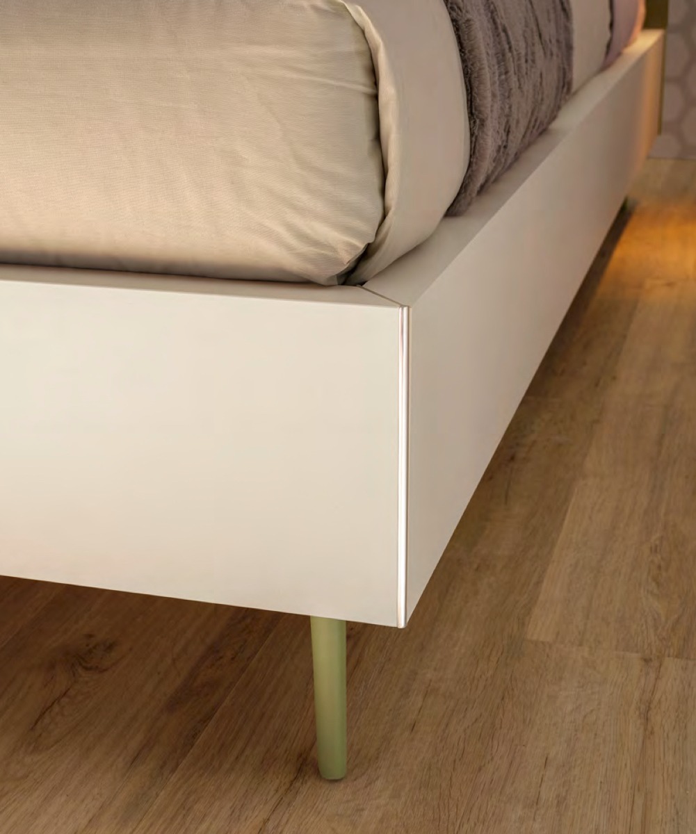 Letto ad una piazza e mezza Lionne Moretti Compact, Quarzo e Flora