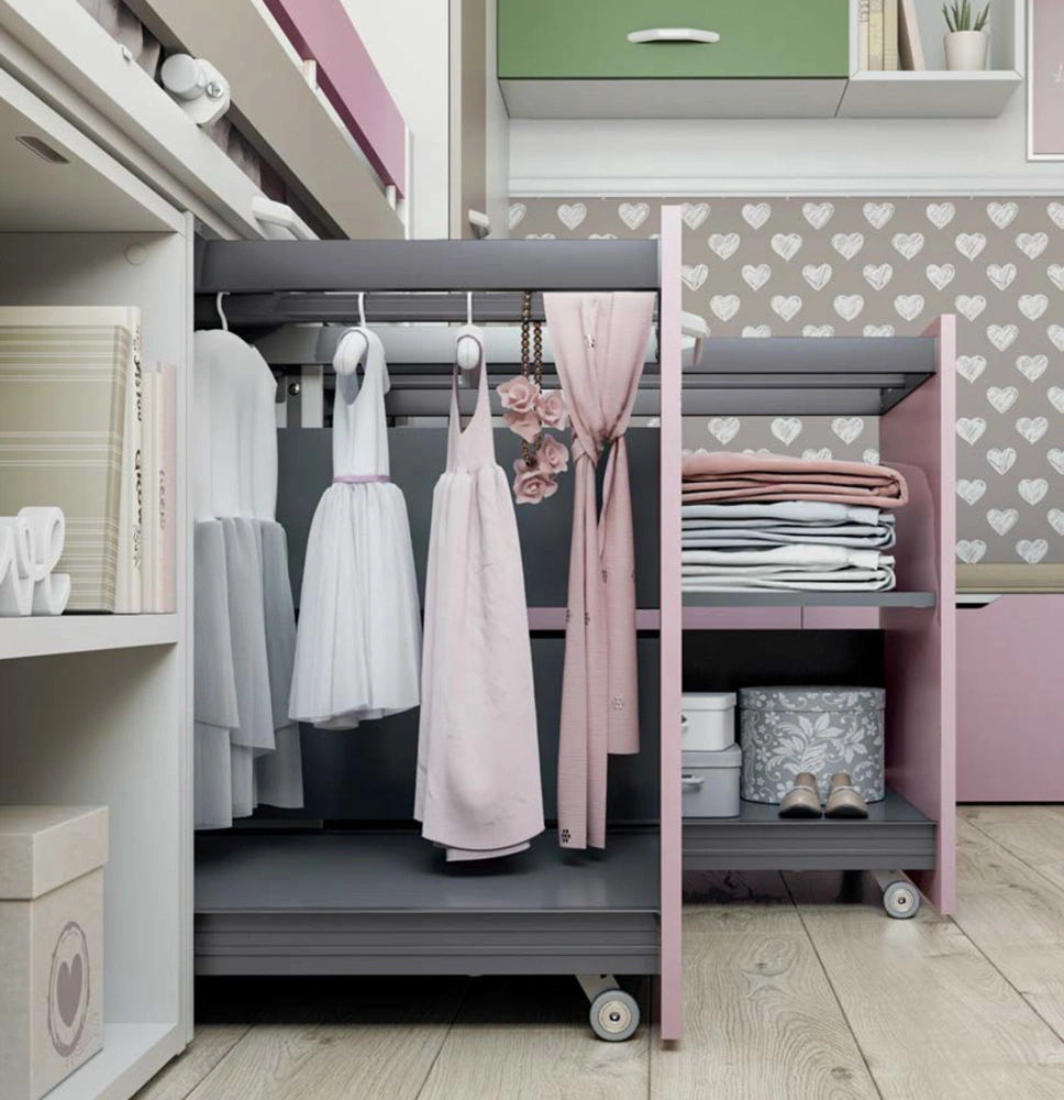 letto rosa con scaletta