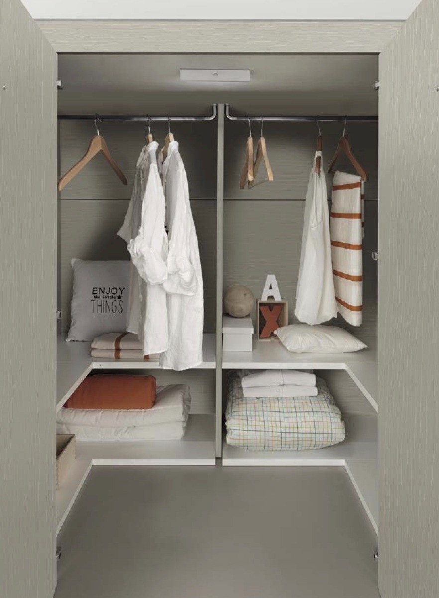 Letto soppalco con cabina e secondo letto, finitura Rovere dorian e Albicocca