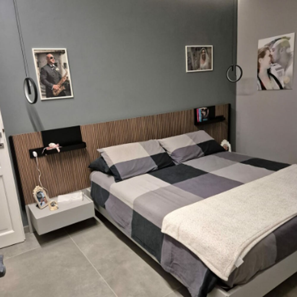 Letto matrimoniale contenitore Efeso, finitura cannettato e grigio seta