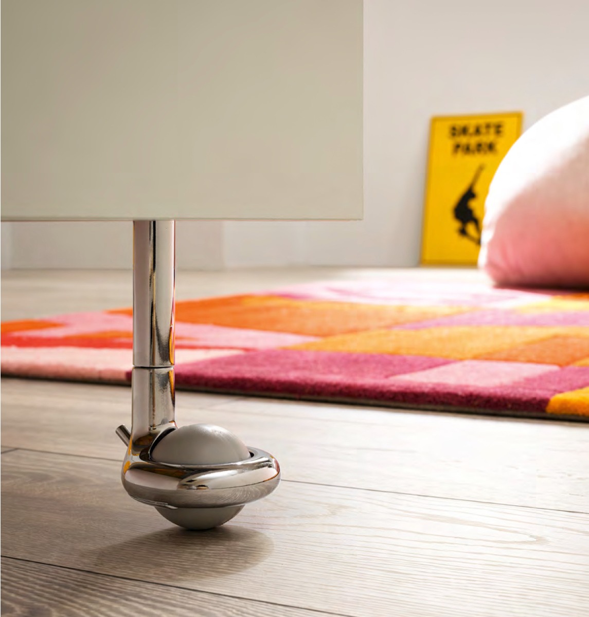 Lettino Edith con ruote per bambini Moretti Compact, Quarzo e Giallo sole