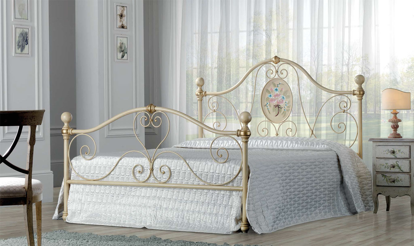 Letto matrimoniale in ferro battuto Elekron