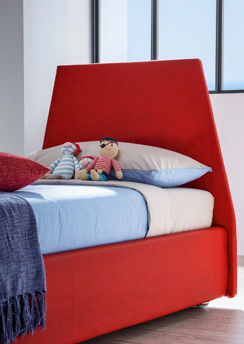 Letto singolo Peak Moretti Compact in ecopelle rosso Rubino con ruote