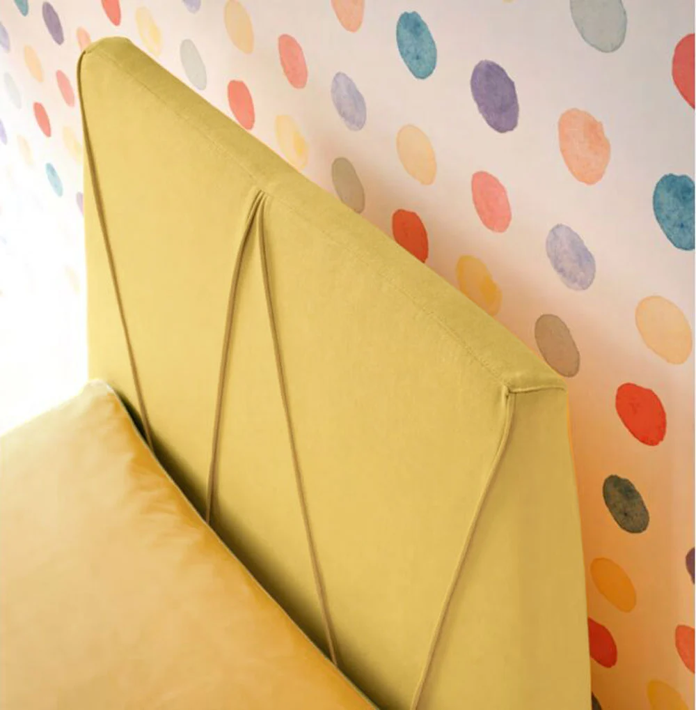 Letto singolo Peak Poly Moretti Compact in tessuto VL 21 con piedini Ocra