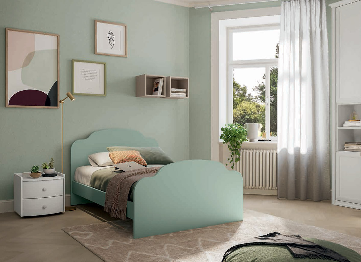 Letto una piazza e mezza con pediera, finitura Agave