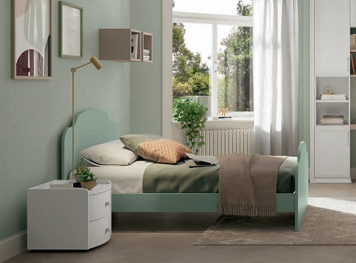 Letto una piazza e mezza con pediera, finitura Agave