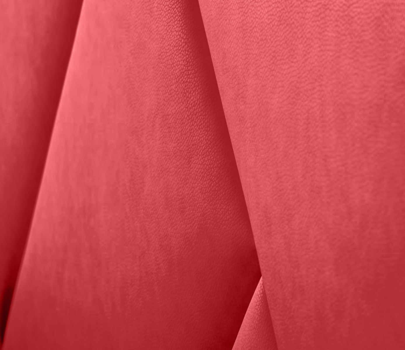 Letto matrimoniale Wolverine in ecopelle Rubino e Carbone