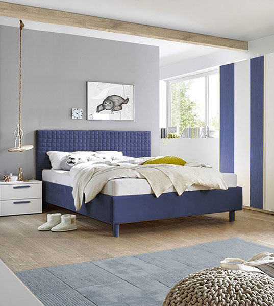 Letto matrimoniale Square in tessuto blu imbottito, testiera riquadrata
