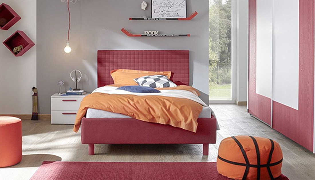 Letto Square rosso in tessuto imbottito una piazza e mezza, testiera riquadrata 