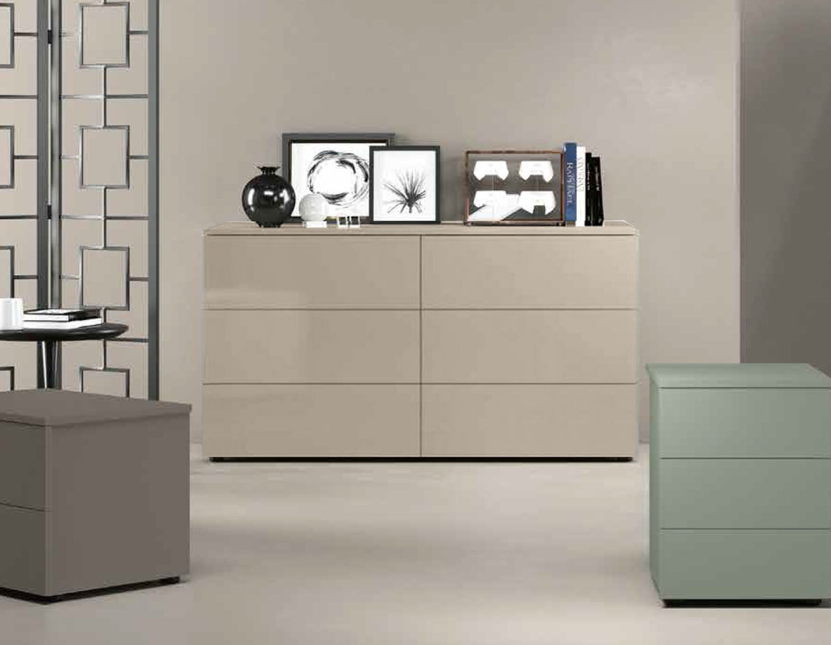 Comò moderno a 6 cassetti in finitura Orzo