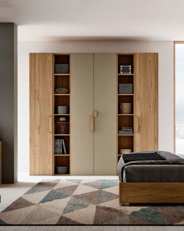 Armadi con ante battenti e librerie, finitura Noce Biondo e Bronzo