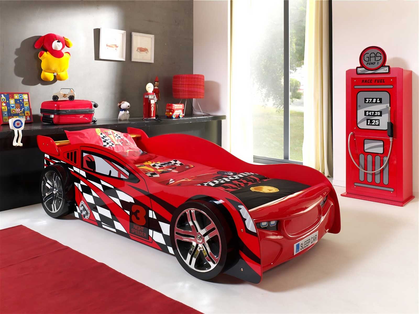 Letto auto bambino, finitura laccato rosso