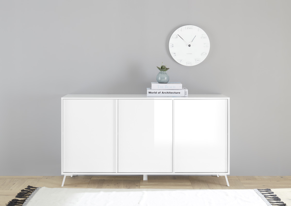 Soggiorno moderno, Sala da pranzo, bianca laccata lucida, completa di 2 madie e tavolo