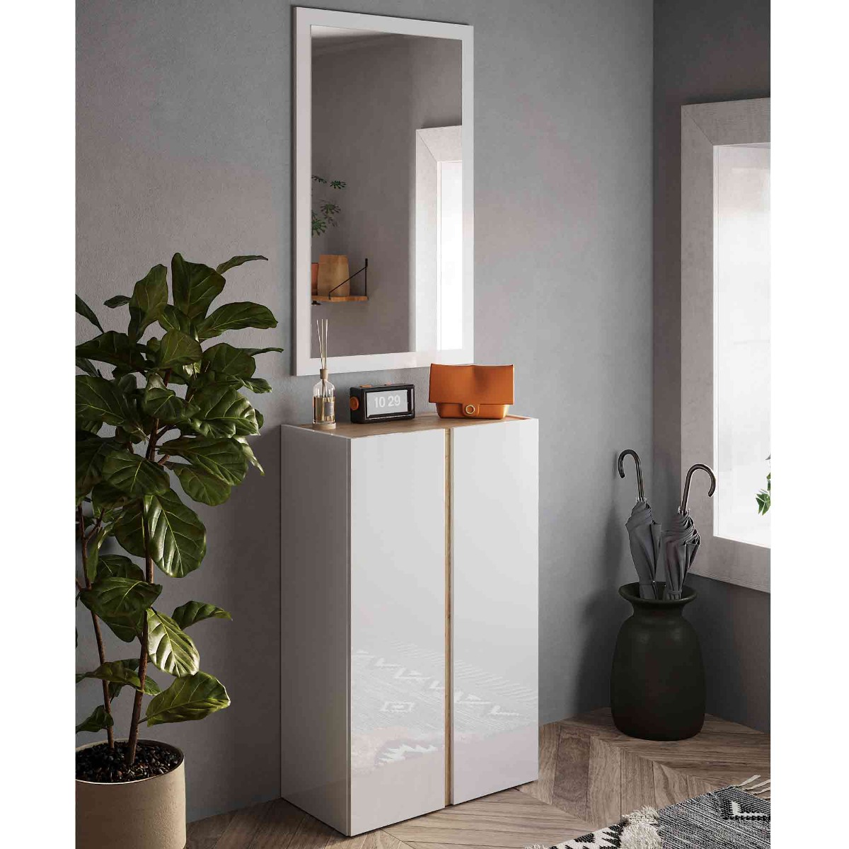 Conveniente Madia 2 ante e 5 ripiani 