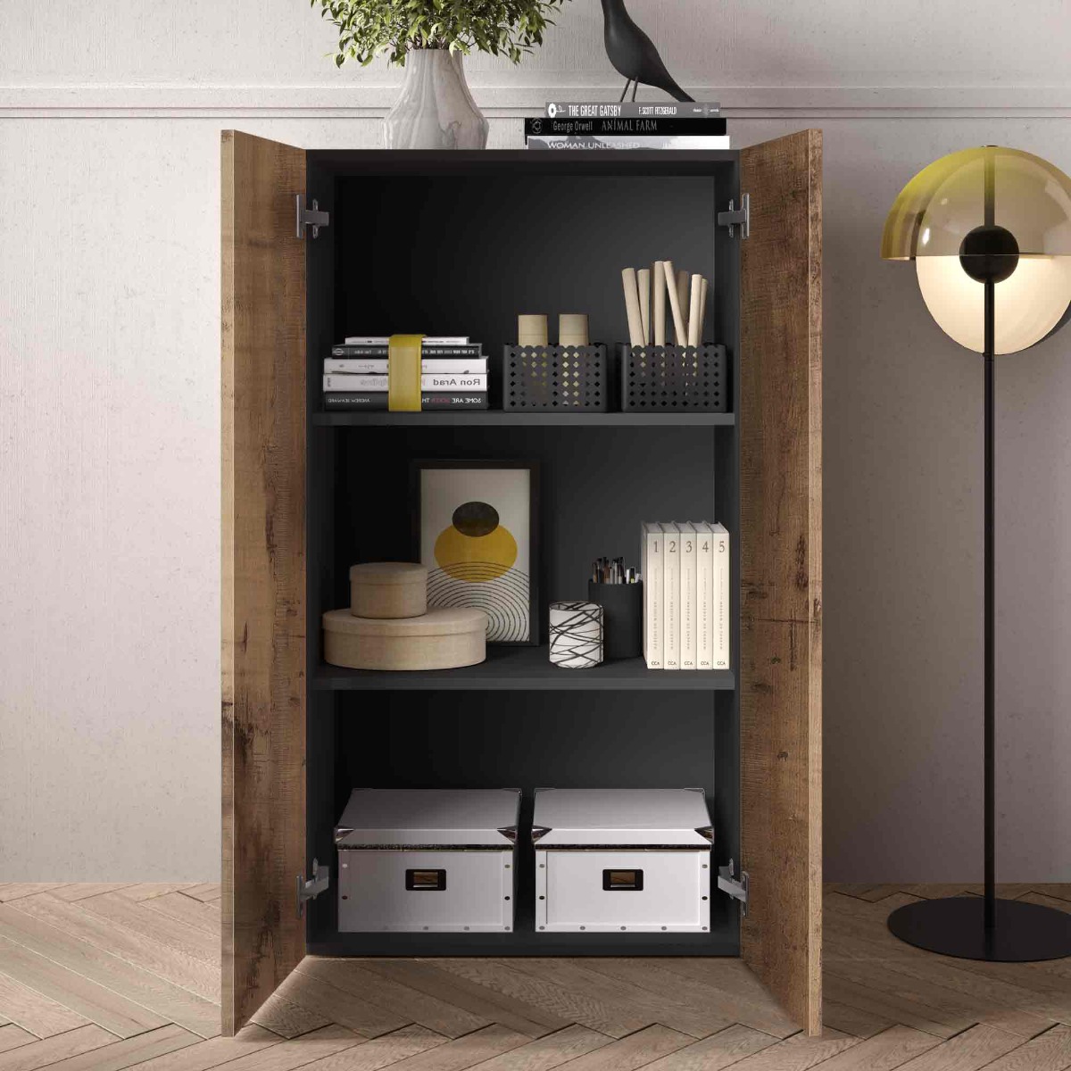 Ufficio Made in Italy composto da una madia e una scrivania, finitura Nero e Pero