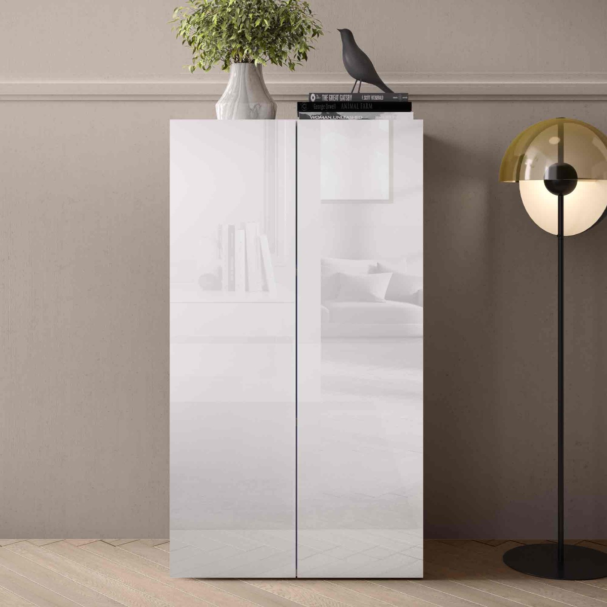 Ufficio moderno composto da più articoli