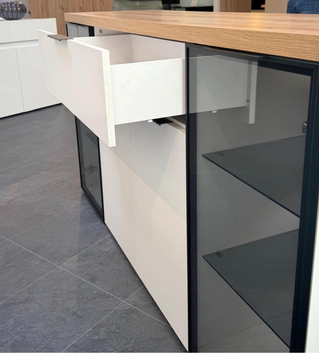 Madia moderna, colore Bianco lucido e Rovere chiaro