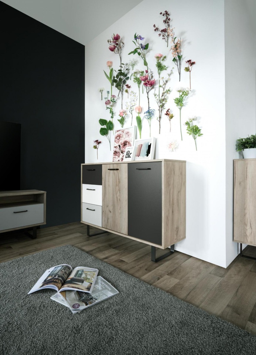 Madia Lappo con gambe in metallo, 2 ante, 3 cassetti, finitura Quercia, Bianca, Grigio e Antracite L 120