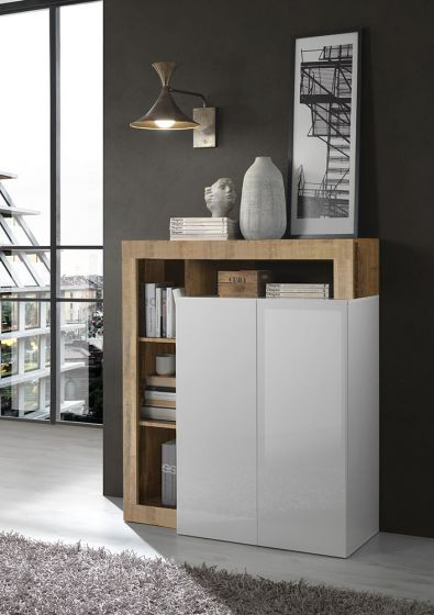 Madia alta di design con 2 ante in finitura bianco laccato lucido e pero