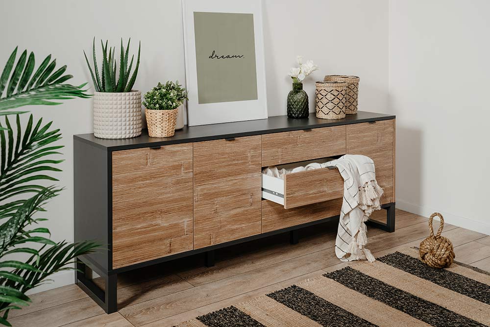 Madia in stile nordico con ante e cassetti in finitura antracite e bamboo